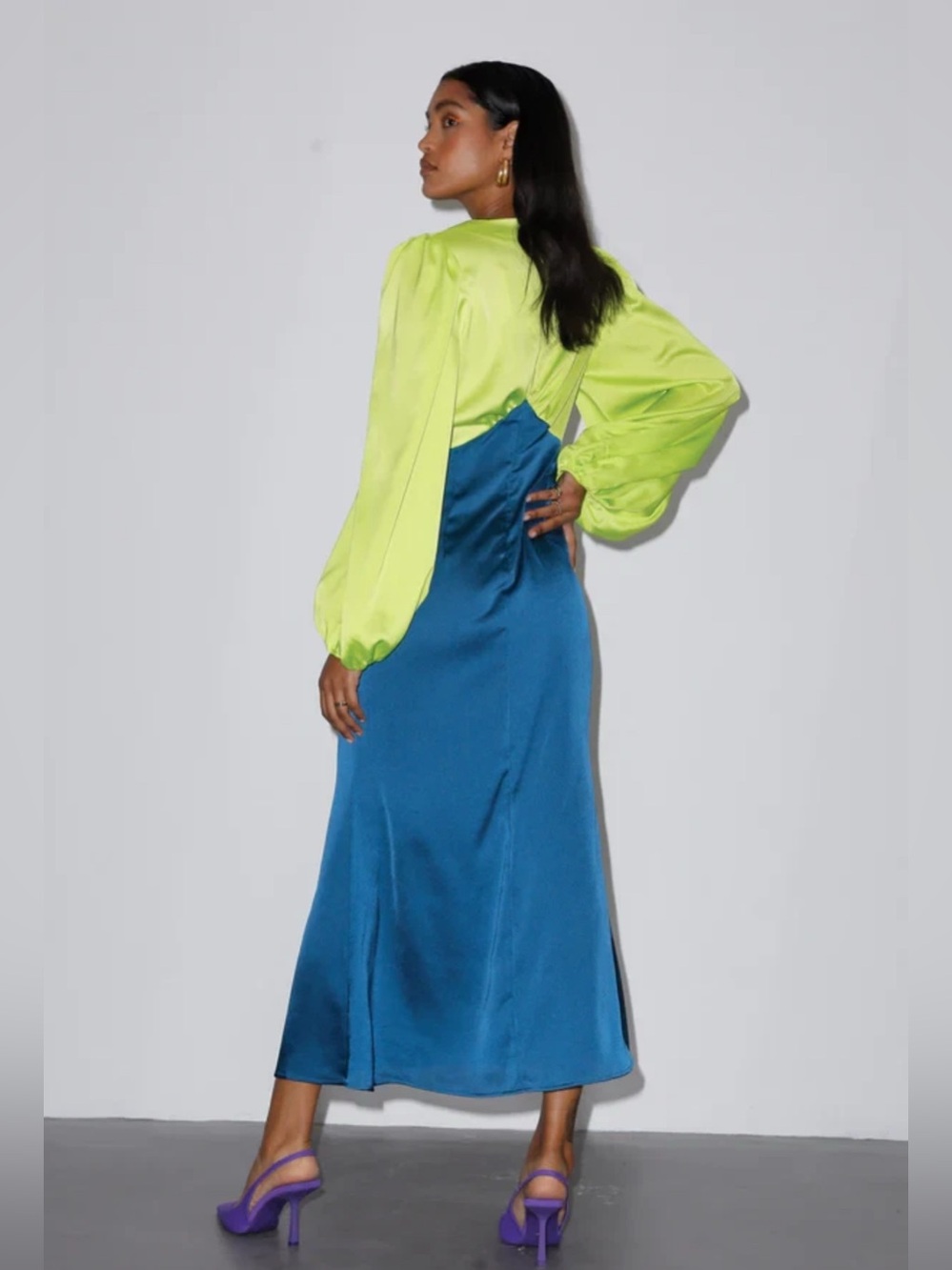 Never Fully Dressed Lime and Teal Satin V‑Neck Midi Dress - Picture 4 of 6